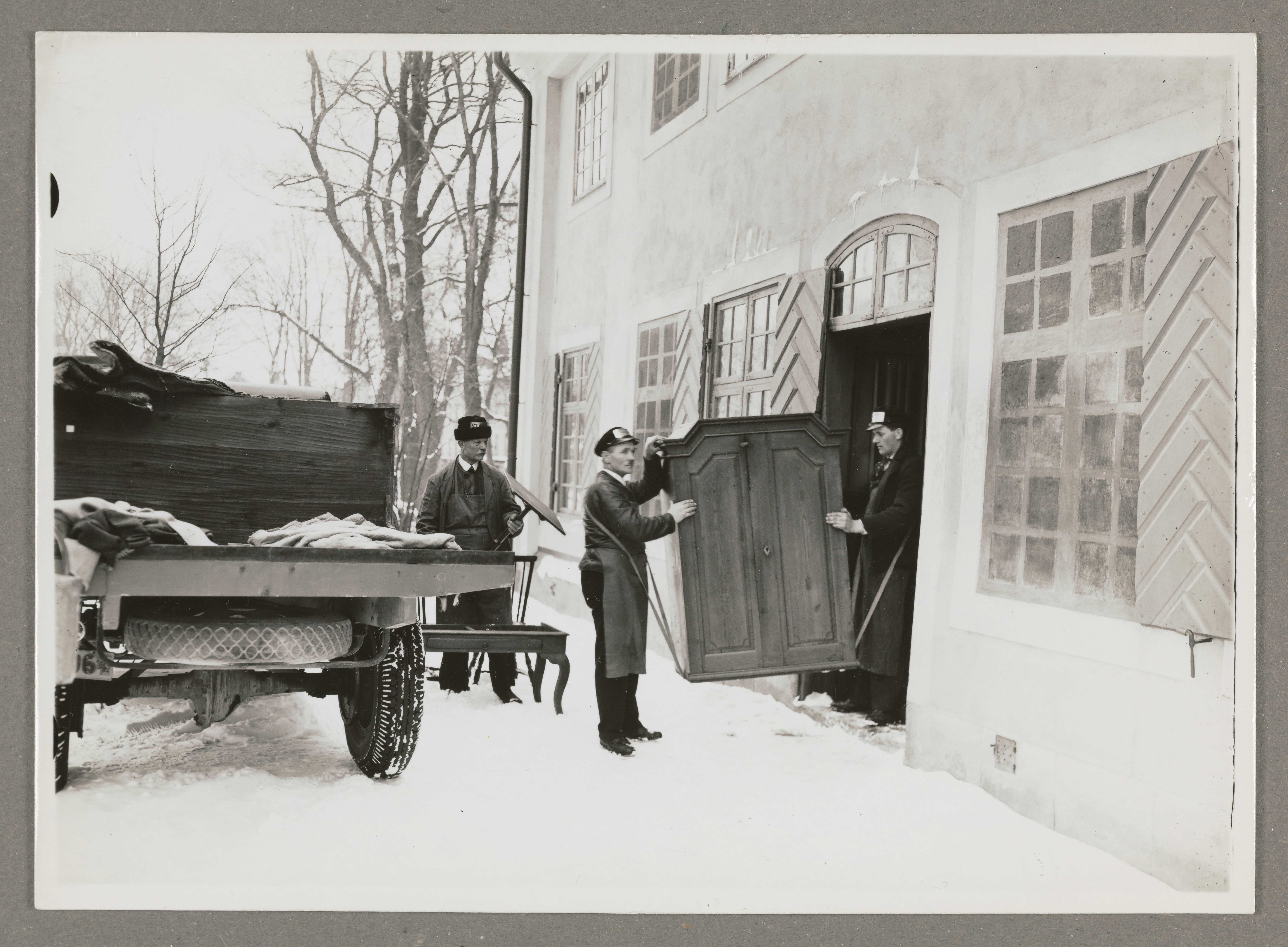 Inflyttning i Linnémuseet 1937